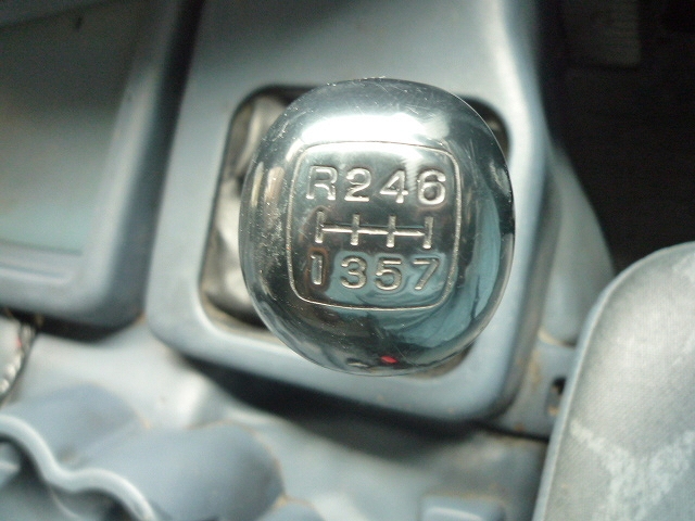 日野プロフィアミキサー車（コンクリートミキサー）大型（10t）[写真13]