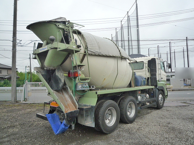 日野プロフィアミキサー車（コンクリートミキサー）大型（10t）[写真04]