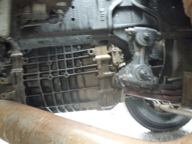 日野プロフィアミキサー車（コンクリートミキサー）大型（10t）[写真09]