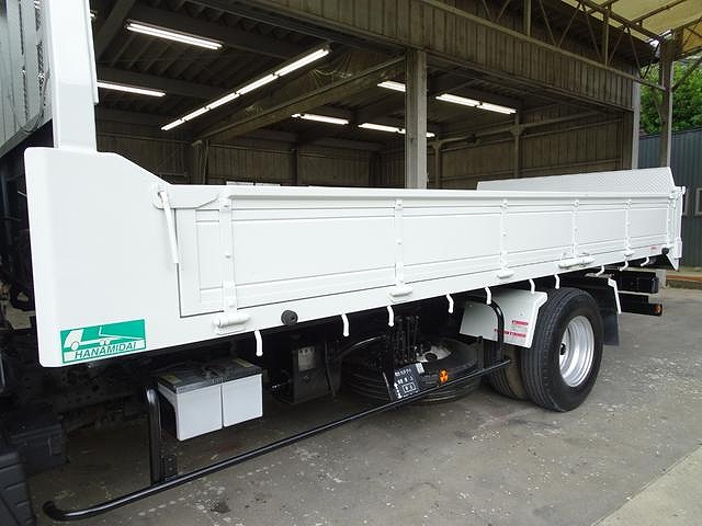 三菱ふそうキャンター回送車小型（2t・3t）[写真25]