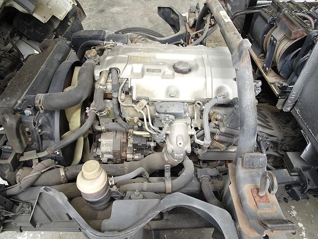 三菱ふそうキャンター回送車小型（2t・3t）[写真32]