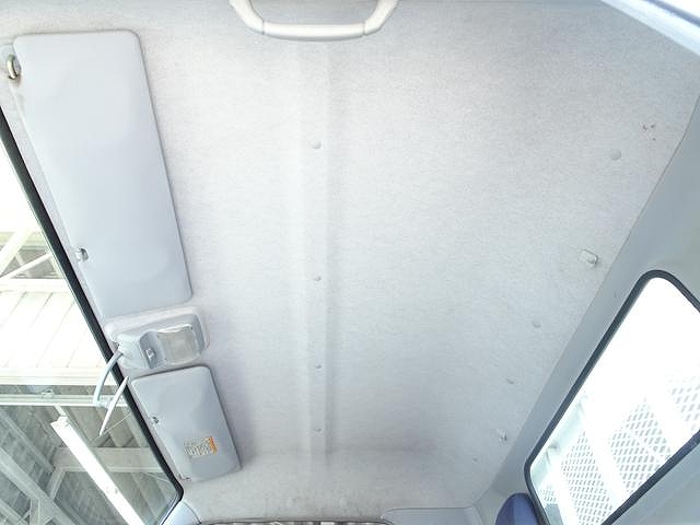 三菱ふそうキャンター回送車小型（2t・3t）[写真40]