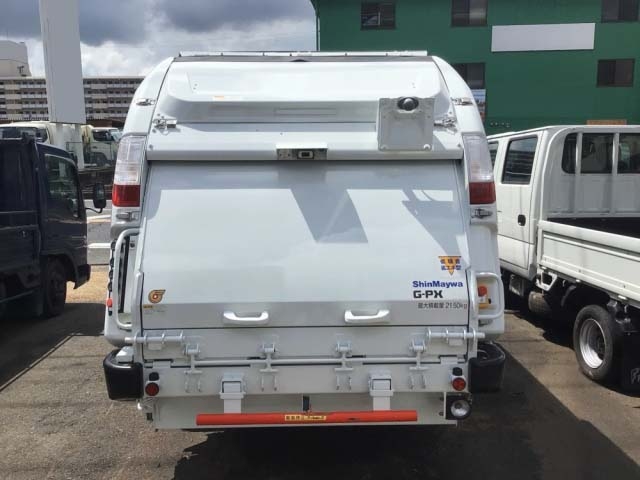 三菱ふそうキャンターパッカー車（塵芥車）小型（2t・3t）[写真06]