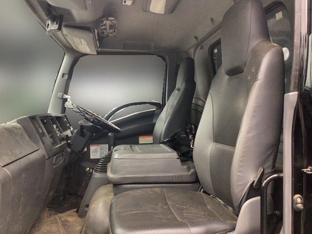 いすゞフォワードダンプ増トン（6t・8t）[写真12]