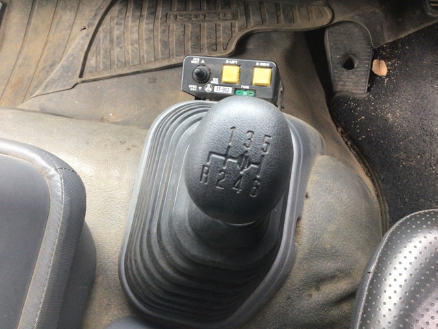 いすゞフォワードダンプ増トン（6t・8t）[写真17]