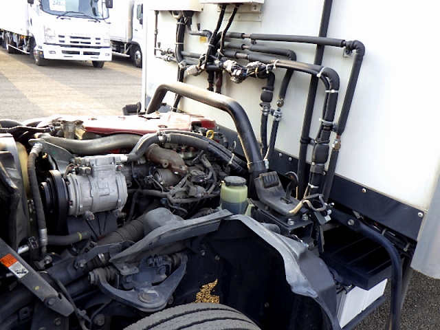 トヨタダイナ冷凍車（冷蔵車）小型（2t・3t）[写真23]