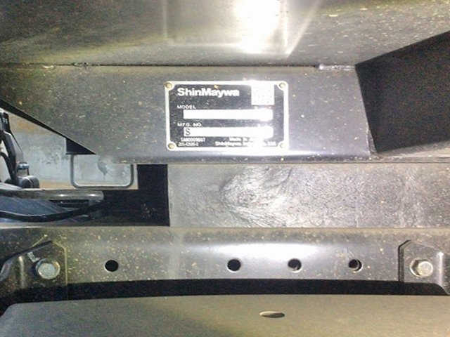 三菱ふそうキャンターダンプ小型（2t・3t）[写真12]