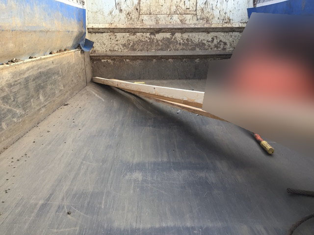 いすゞエルフダンプ小型（2t・3t）[写真06]