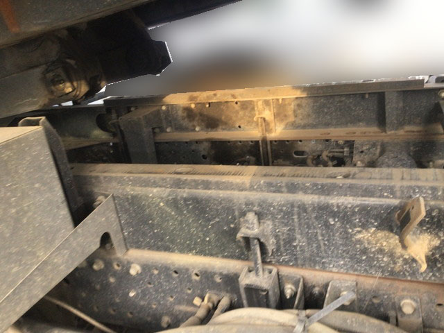 いすゞエルフダンプ小型（2t・3t）[写真08]