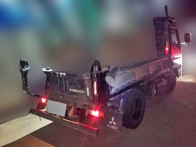 三菱ふそうキャンターダンプ小型（2t・3t）[写真02]