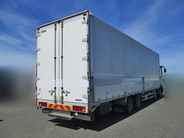 三菱ふそうスーパーグレートアルミウイング大型（10t）[写真02]