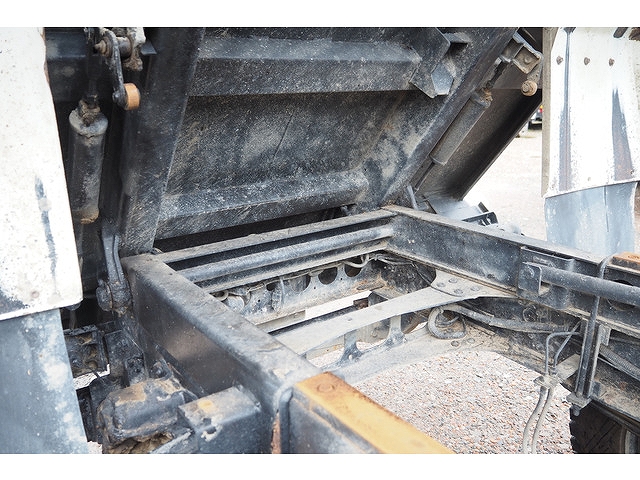 三菱ふそうファイター深ダンプ（土砂禁ダンプ）中型（4t）[写真11]