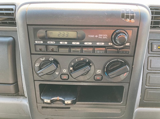 三菱ふそうキャンターアルミバン小型（2t・3t）[写真15]