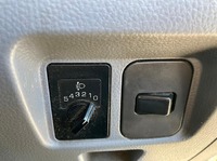 三菱ふそうキャンターアルミバン小型（2t・3t）[写真16]