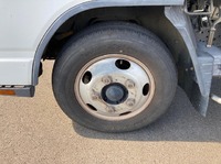 三菱ふそうキャンターアルミバン小型（2t・3t）[写真23]