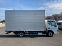 三菱ふそうキャンターアルミバン小型（2t・3t）[写真03]