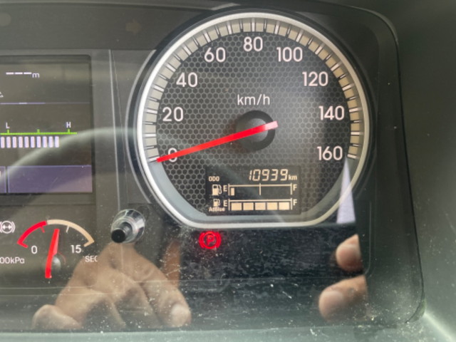 いすゞフォワードアルミウイング中型（4t）[写真30]