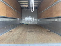 いすゞフォワードアルミウイング中型（4t）[写真08]