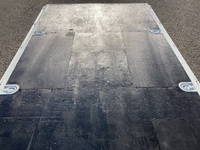 いすゞエルフ平ボディ小型（2t・3t）[写真12]