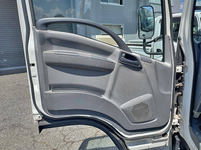 いすゞエルフ平ボディ小型（2t・3t）[写真22]