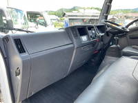 いすゞエルフ平ボディ小型（2t・3t）[写真26]