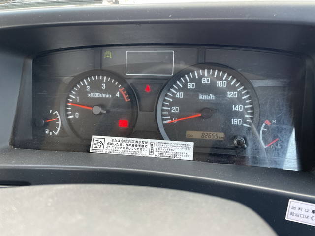 いすゞエルフ平ボディ小型（2t・3t）[写真30]