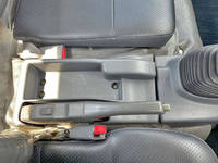 いすゞエルフ平ボディ小型（2t・3t）[写真32]