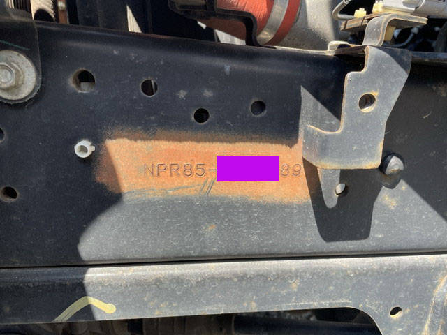 いすゞエルフ平ボディ小型（2t・3t）[写真37]