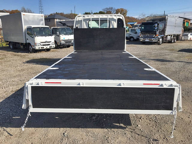 いすゞエルフ平ボディ小型（2t・3t）[写真10]