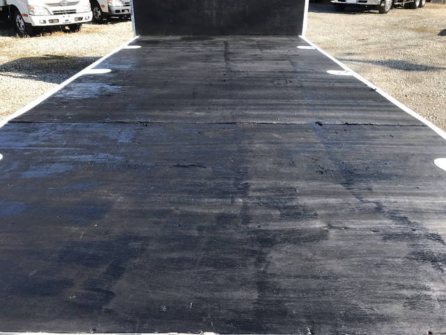 いすゞエルフ平ボディ小型（2t・3t）[写真11]