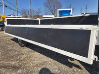 いすゞエルフ平ボディ小型（2t・3t）[写真13]