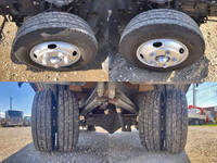 いすゞエルフ平ボディ小型（2t・3t）[写真16]