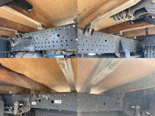 いすゞエルフ平ボディ小型（2t・3t）[写真18]