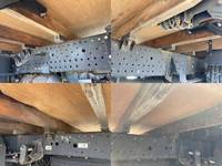 いすゞエルフ平ボディ小型（2t・3t）[写真18]