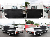 三菱ふそうキャンター平ボディ小型（2t・3t）[写真11]