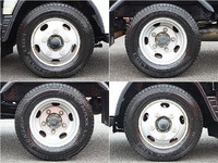 三菱ふそうキャンター平ボディ小型（2t・3t）[写真13]