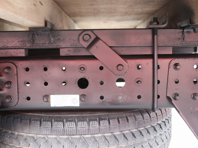 三菱ふそうキャンター平ボディ小型（2t・3t）[写真19]