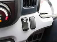 三菱ふそうキャンター平ボディ小型（2t・3t）[写真33]