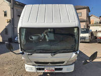 三菱ふそうキャンター平ボディ小型（2t・3t）[写真10]