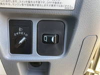 三菱ふそうキャンター平ボディ小型（2t・3t）[写真37]