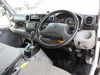 トヨタダイナダブルキャブ（Wキャブ）小型（2t・3t）[写真24]