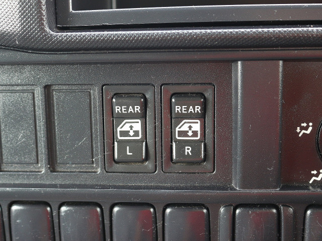 トヨタダイナダブルキャブ（Wキャブ）小型（2t・3t）[写真34]