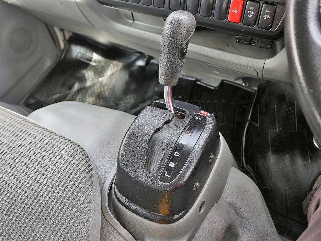 トヨタダイナダブルキャブ（Wキャブ）小型（2t・3t）[写真35]