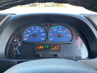 UDトラックスクオンアルミウイング大型（10t）[写真33]