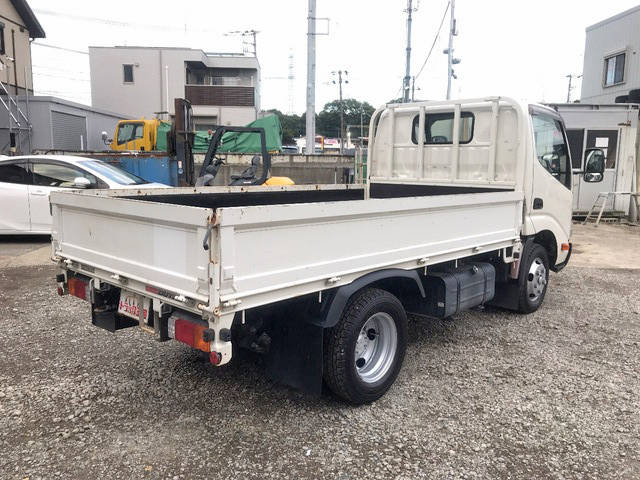 日野デュトロ平ボディ小型（2t・3t）[写真02]