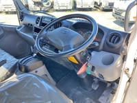 日野デュトロ平ボディ小型（2t・3t）[写真31]