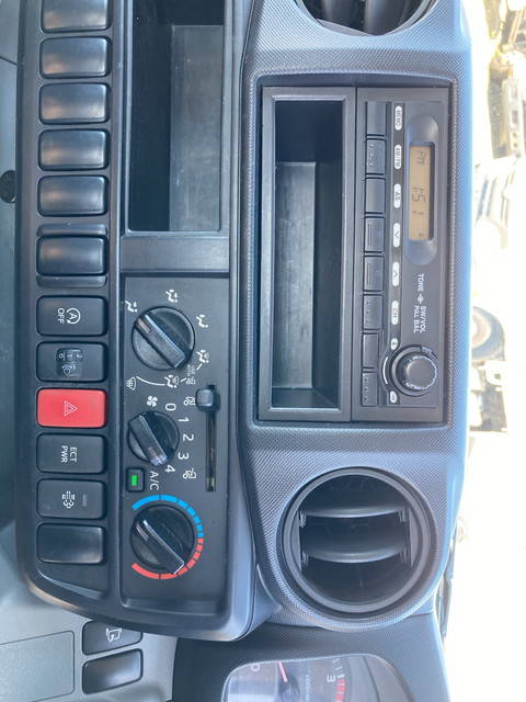 日野デュトロ平ボディ小型（2t・3t）[写真34]