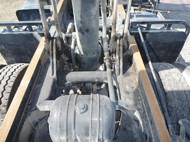 日野プロフィアダンプ大型（10t）[写真19]