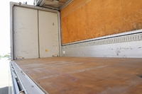 いすゞエルフアルミウイング小型（2t・3t）[写真27]