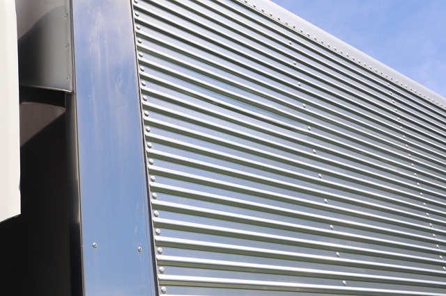 いすゞエルフアルミウイング小型（2t・3t）[写真38]